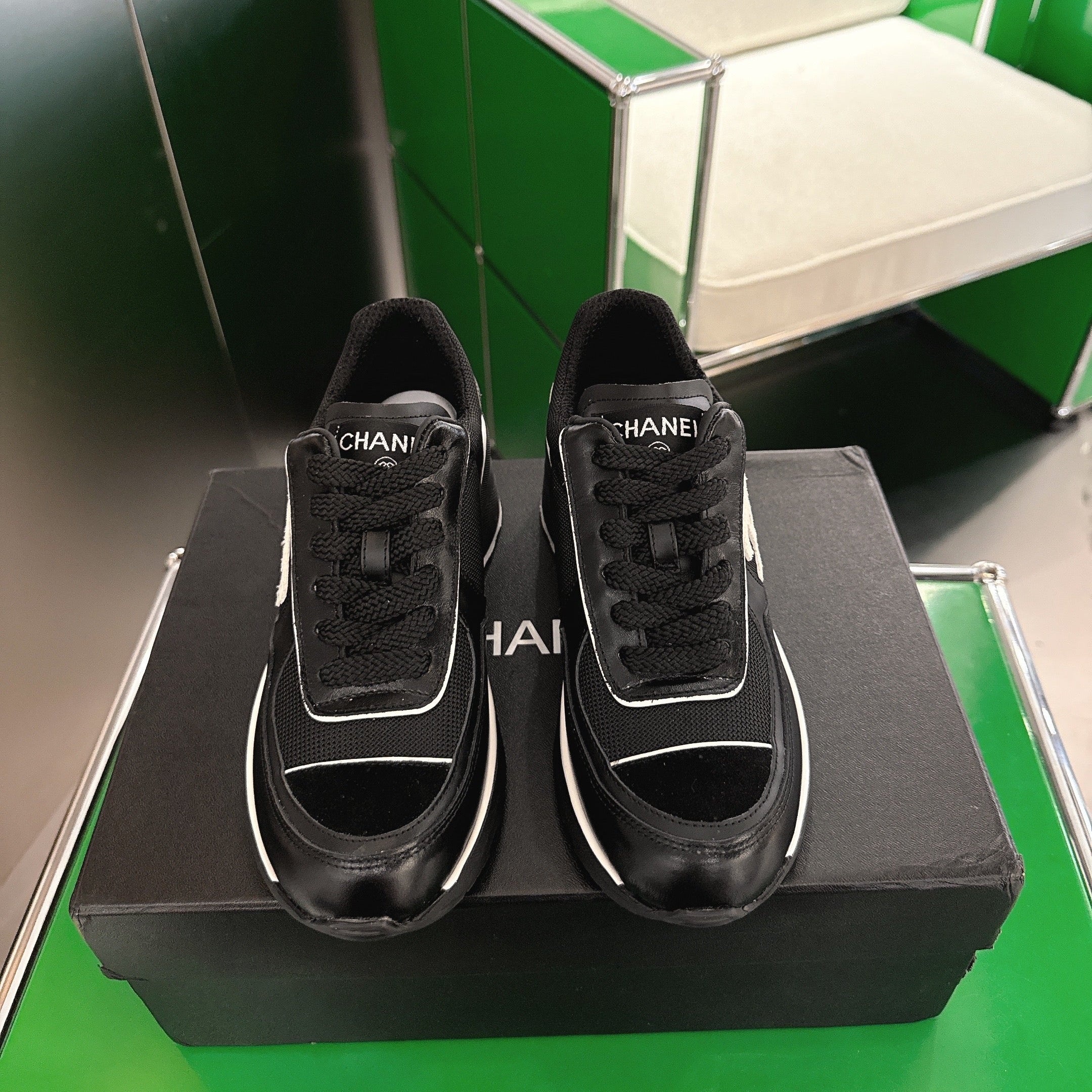 Chanel Low-Top Sneakers 30mm Black Calfskin Leather and Mesh  507543