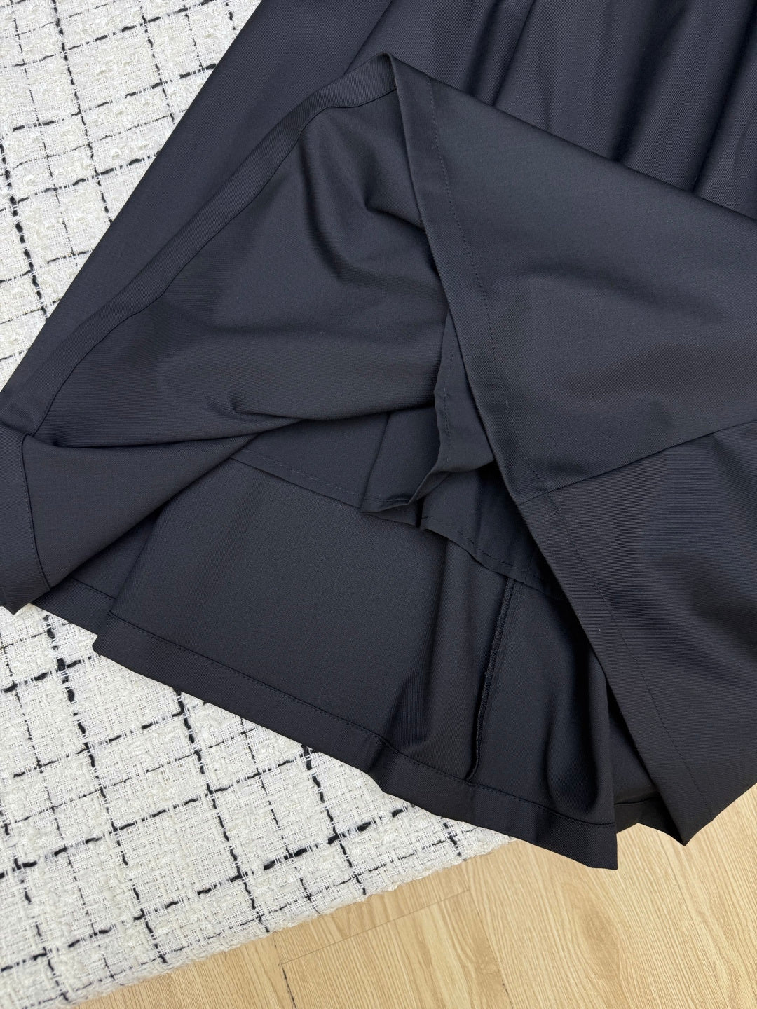 Prada 26S Black Wool Blend Pleated Midi Skirt 428102