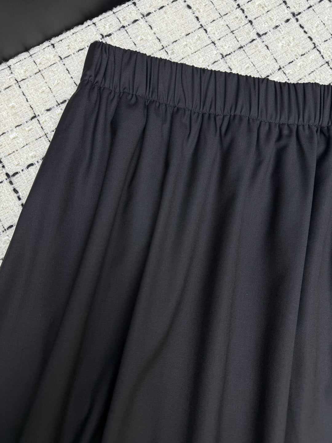 Prada 26S Black Wool Blend Pleated Midi Skirt 428102