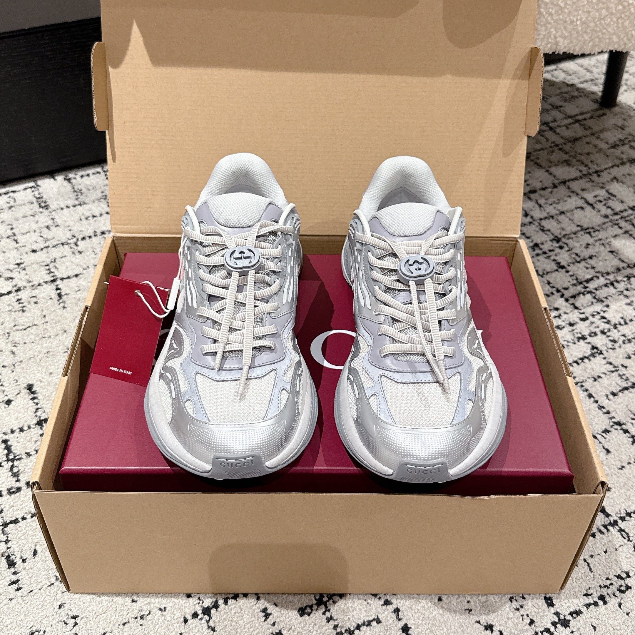 GG Rhyton Leather Sneakers White and Silver Leather 514914