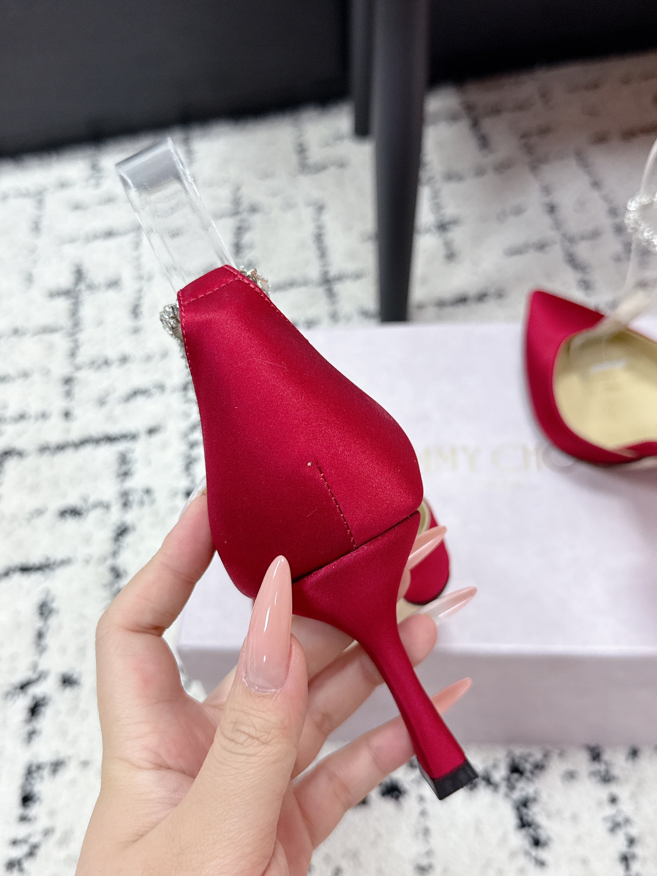 Jimmy 26 Stevie Pump 10cm Red Crystal Satin 679252