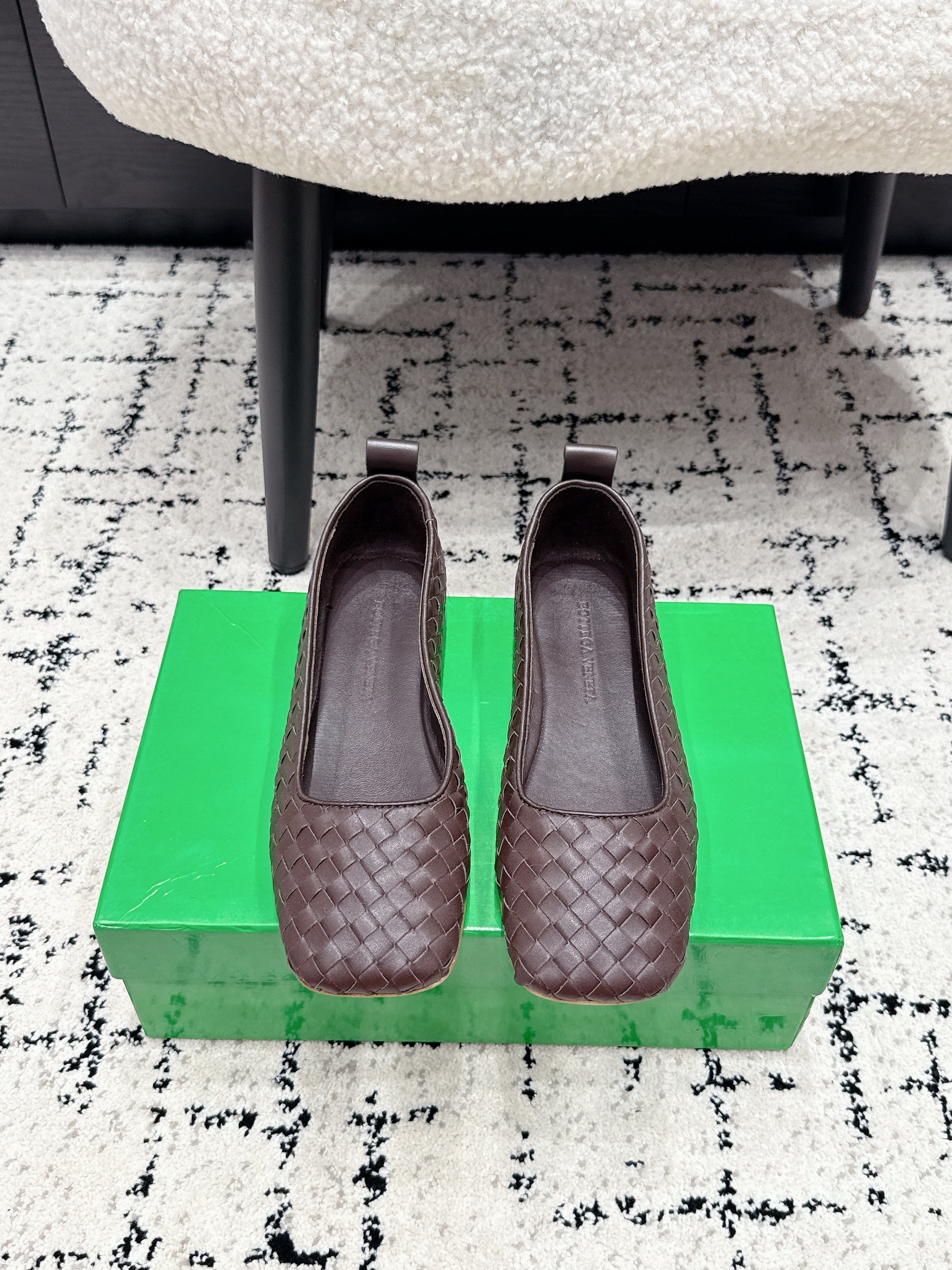BV Charlotte Ballet Flat Coffee Woven Leather 769990