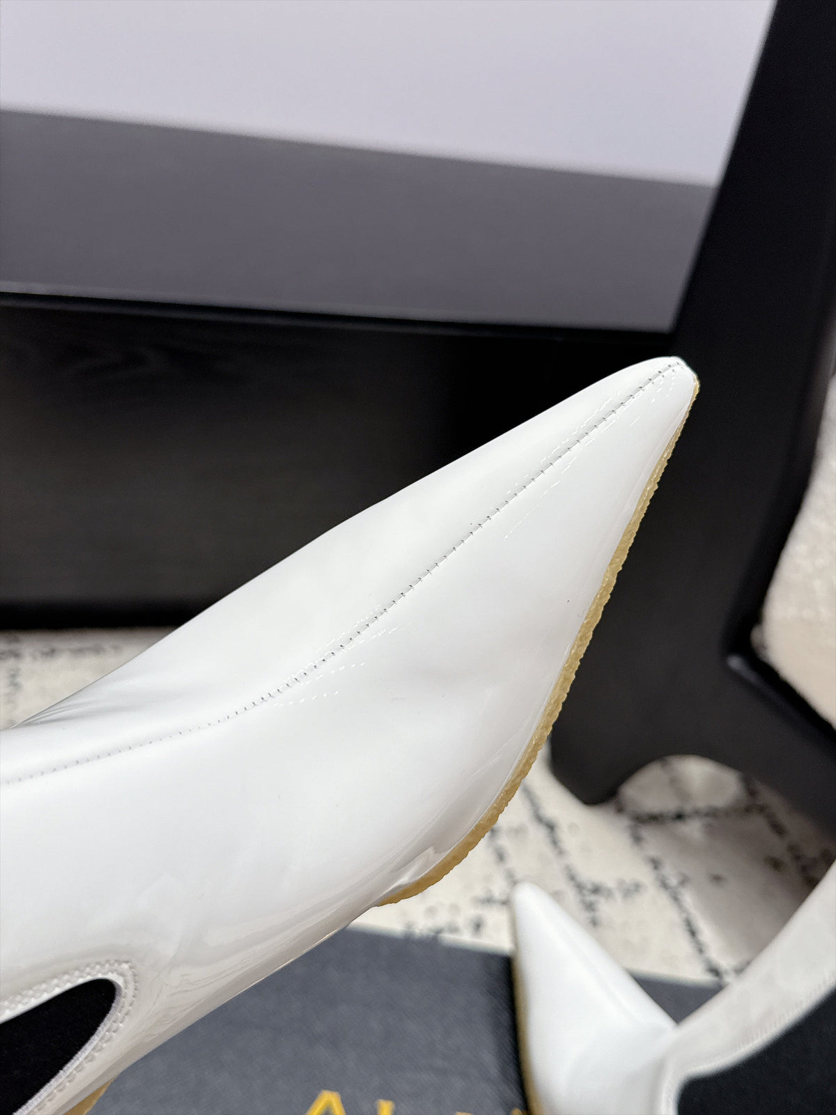 Alaia 26s Wedge Chelsea Boots 9cm White Leather 194436