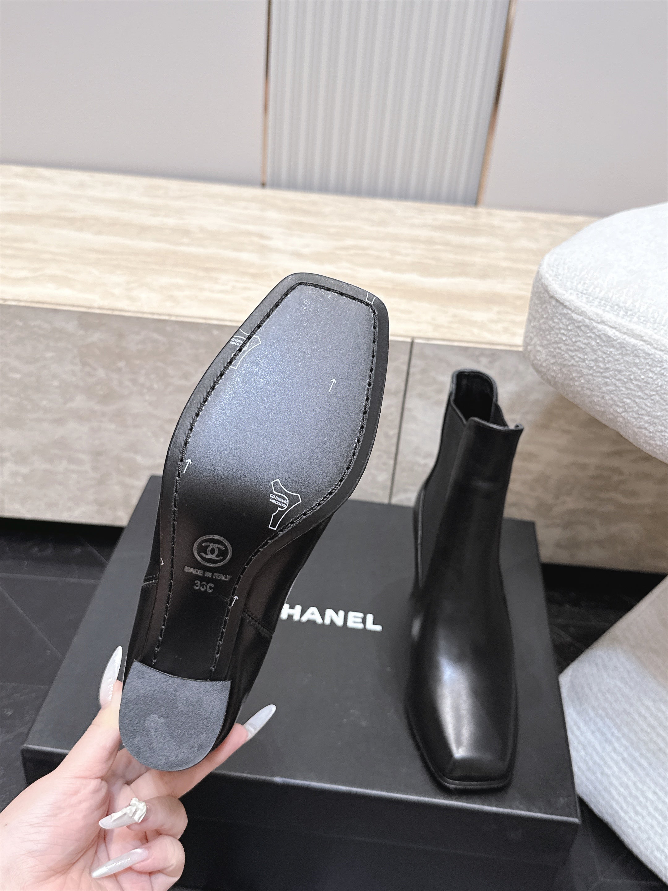CC Autumn/Winter 2026 Ankle Boots 7cm Black Calfskin 954121