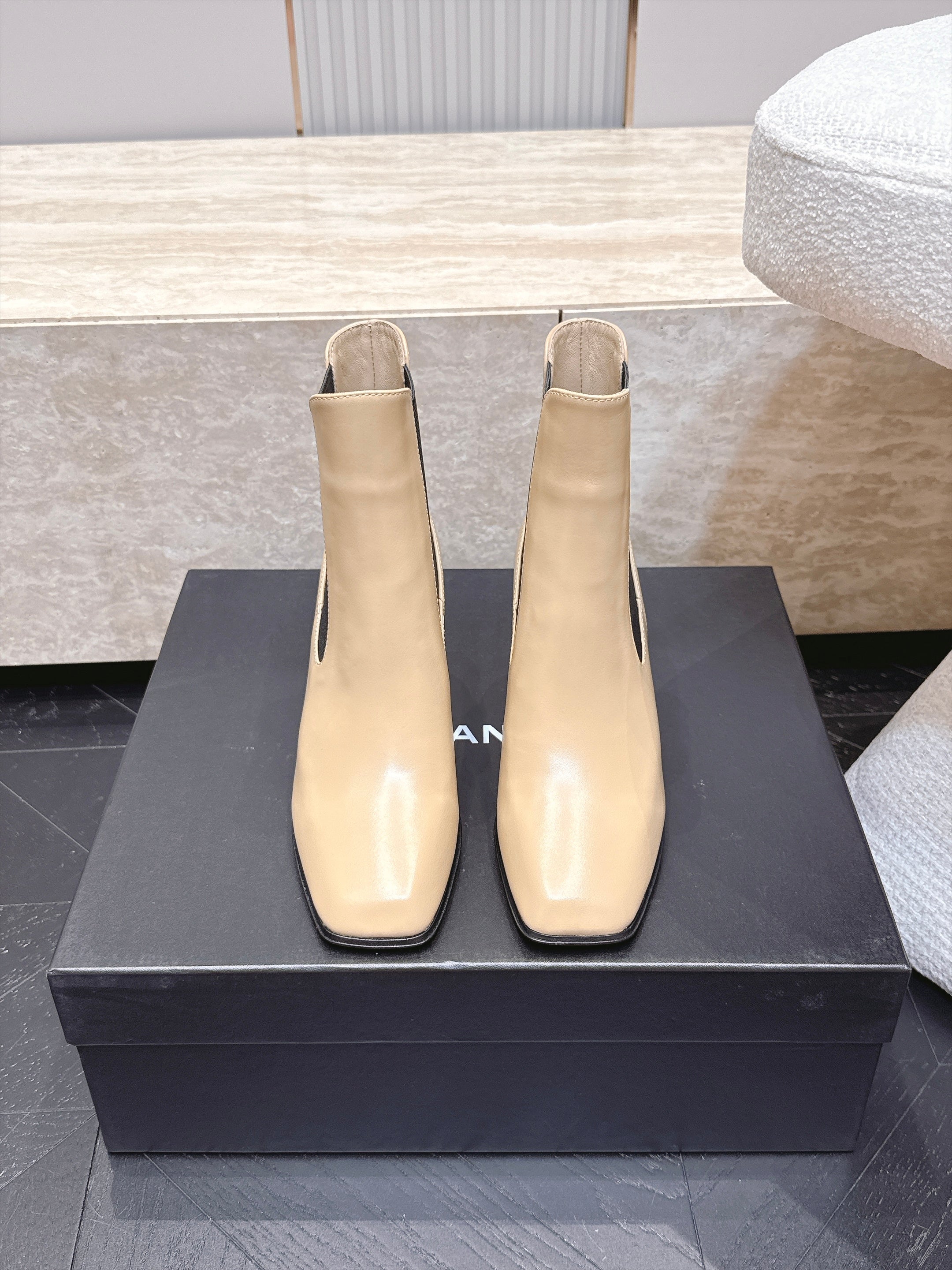CC Autumn/Winter 2026 Ankle Boots 7cm Beige Calfskin 954123