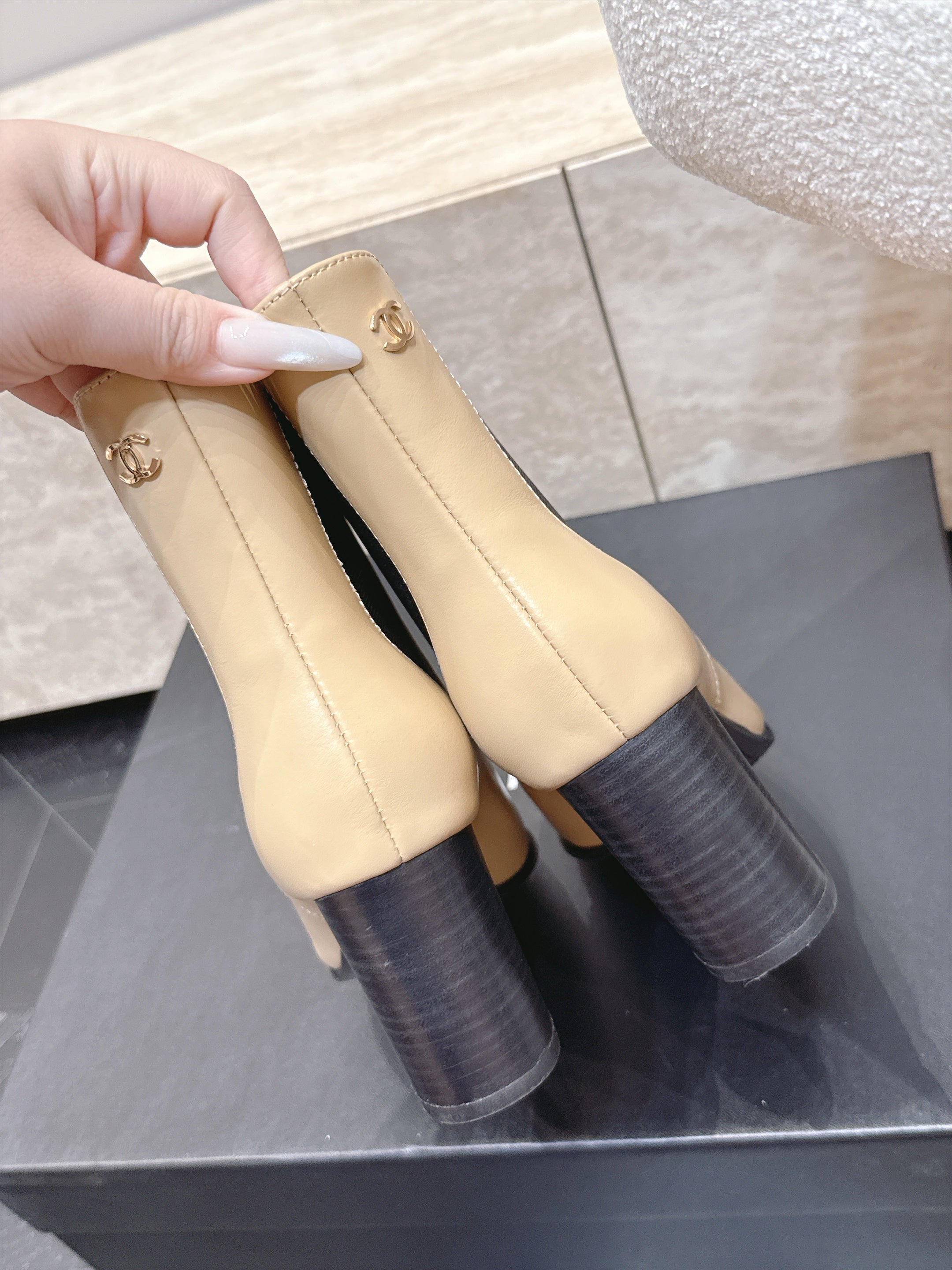 CC Autumn/Winter 2026 Ankle Boots 7cm Beige Calfskin 954123