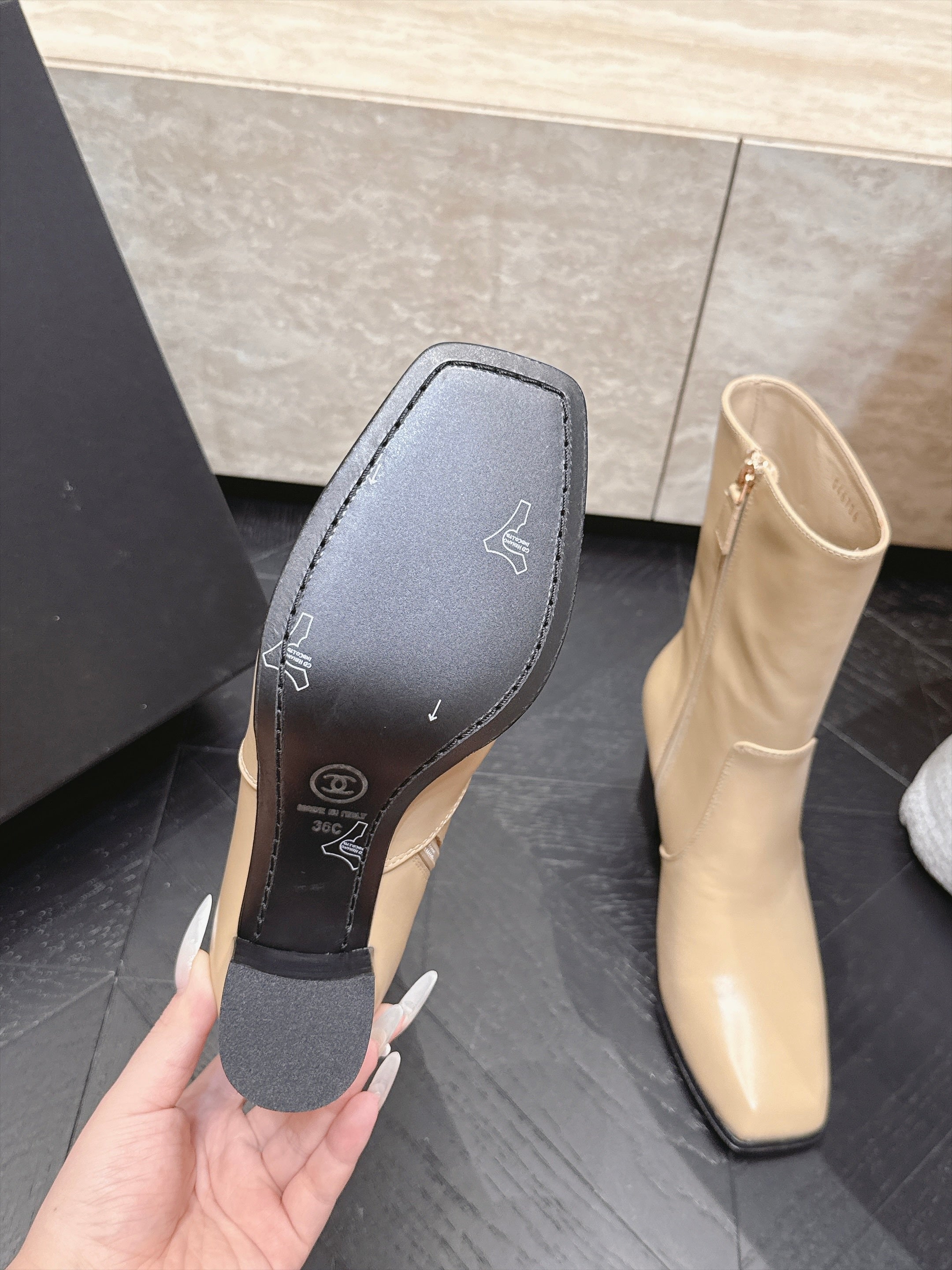 CC Autumn/Winter 2026 Ankle Boots 7cm Beige Calfskin 954127
