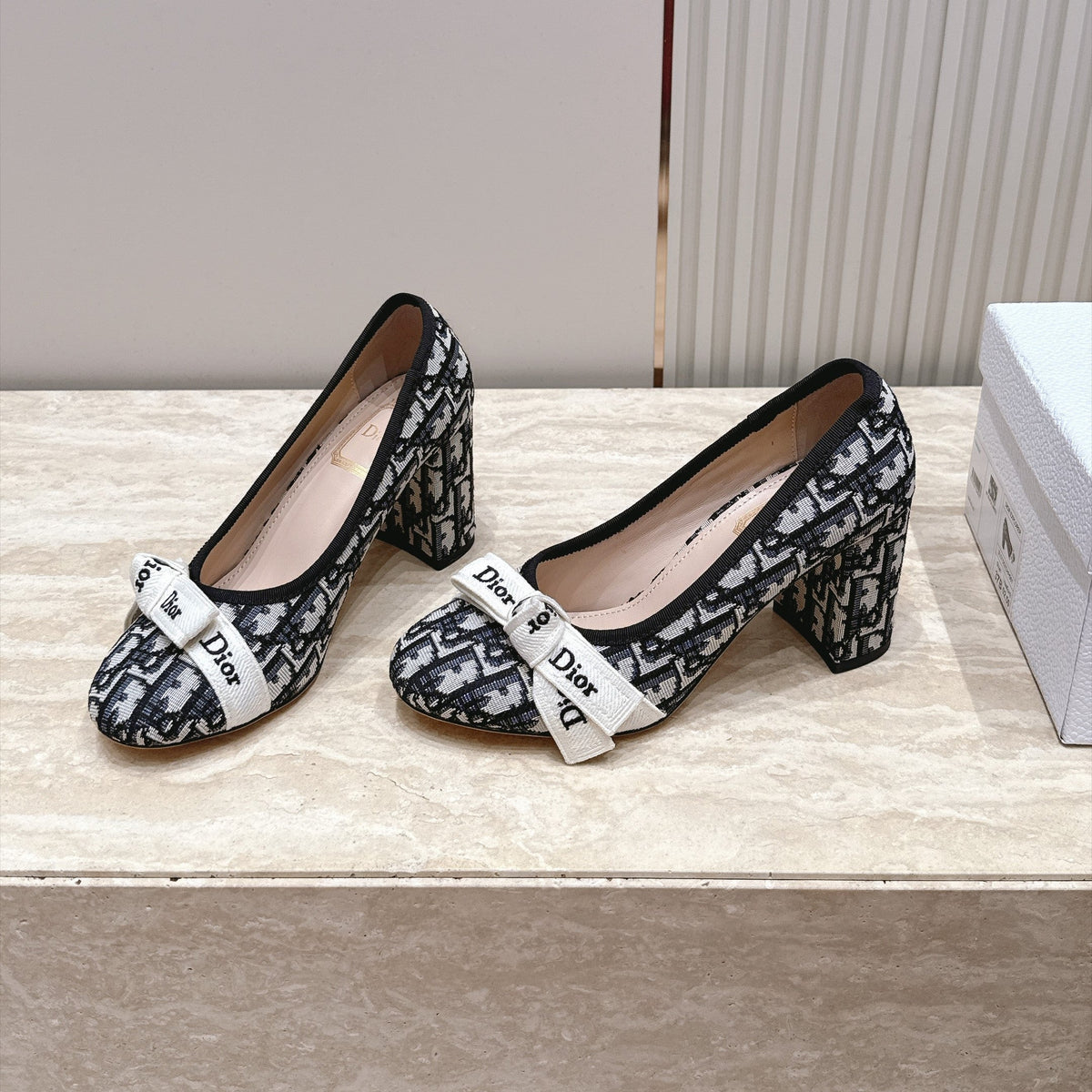 CD 26s Block Heel Pumps 7cm White Black Oblique Canvas 121648