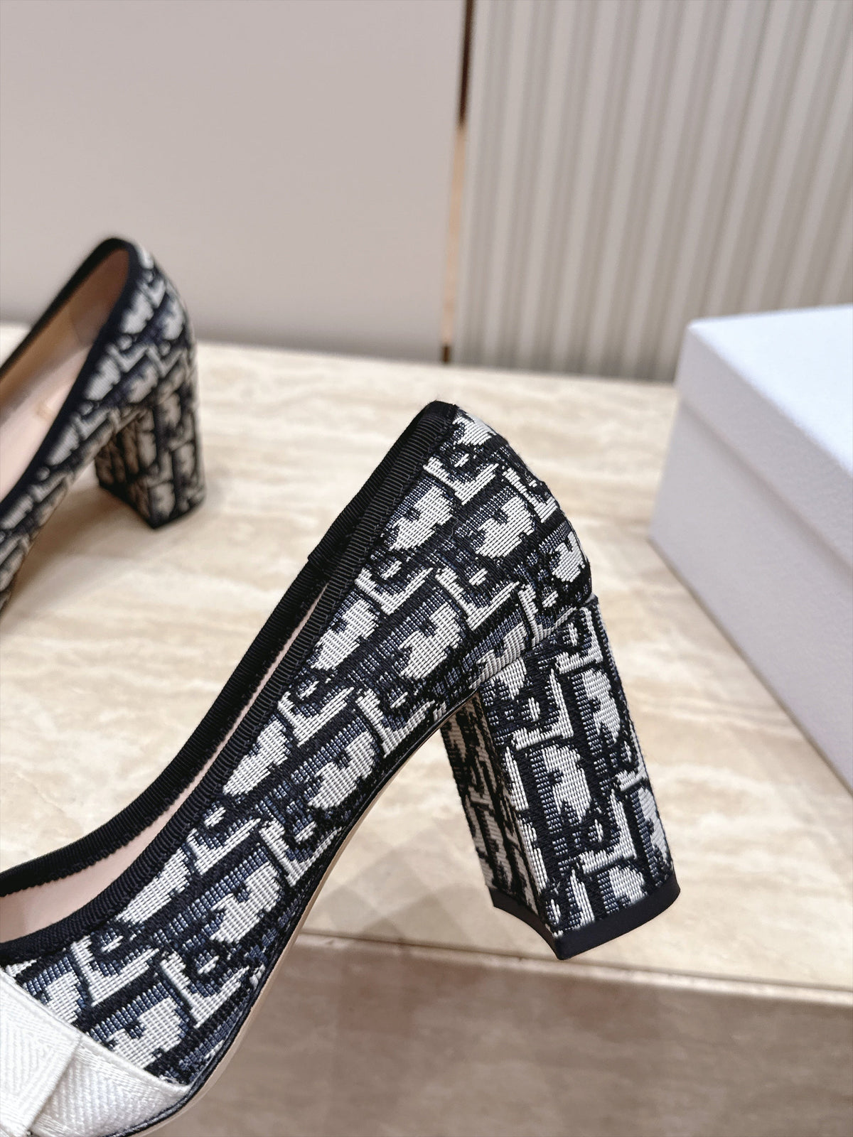 CD 26s Block Heel Pumps 7cm White Black Oblique Canvas 121648