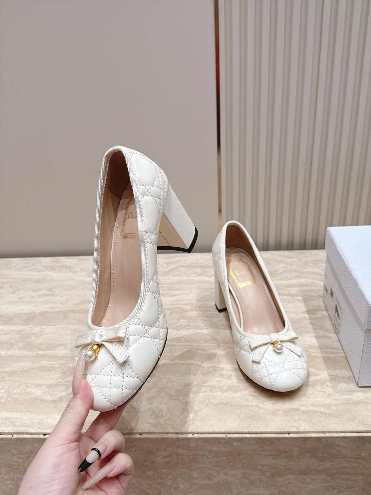 CD 26s Block Heel Pumps 7cm Off White Cannage Quilted Leather 121655