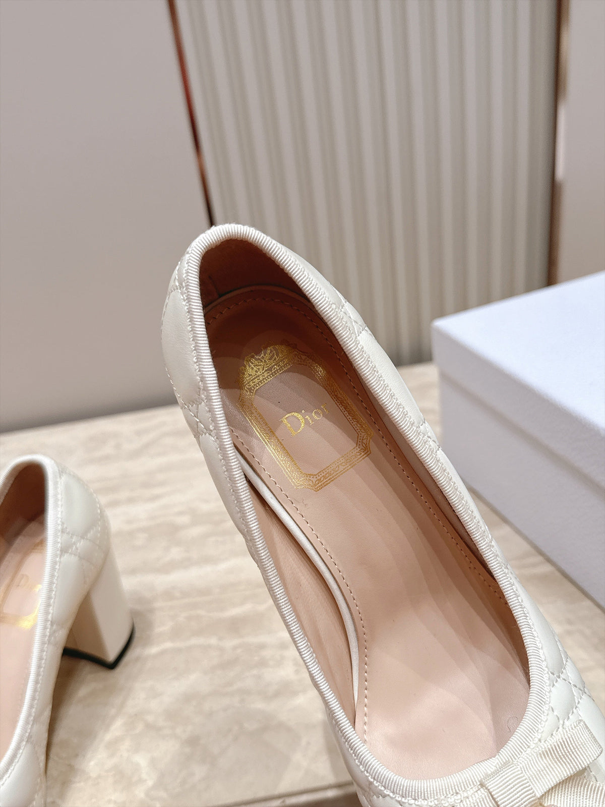 CD 26s Block Heel Pumps 7cm Off White Cannage Quilted Leather 121655