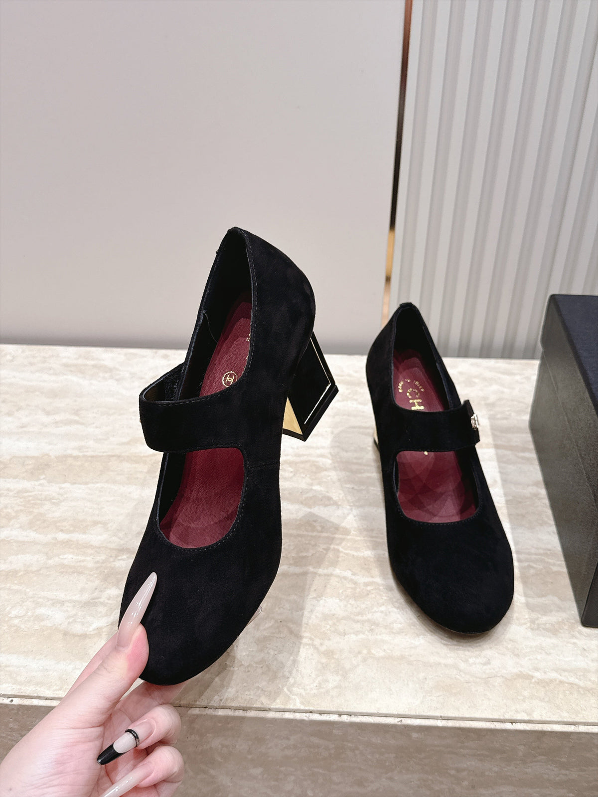CC 26s Mary Jane Pumps 6cm Black Suede 121619
