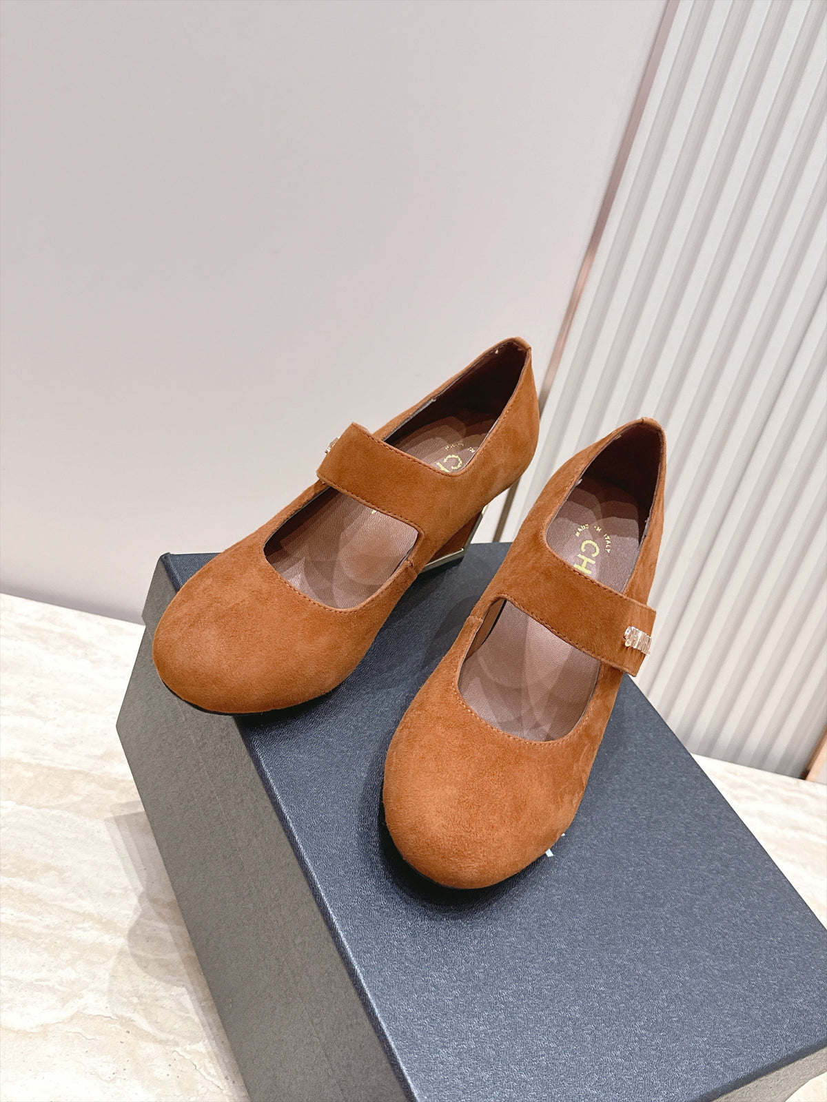 CC 26s Mary Jane Pumps 6cm Brown Suede 121620