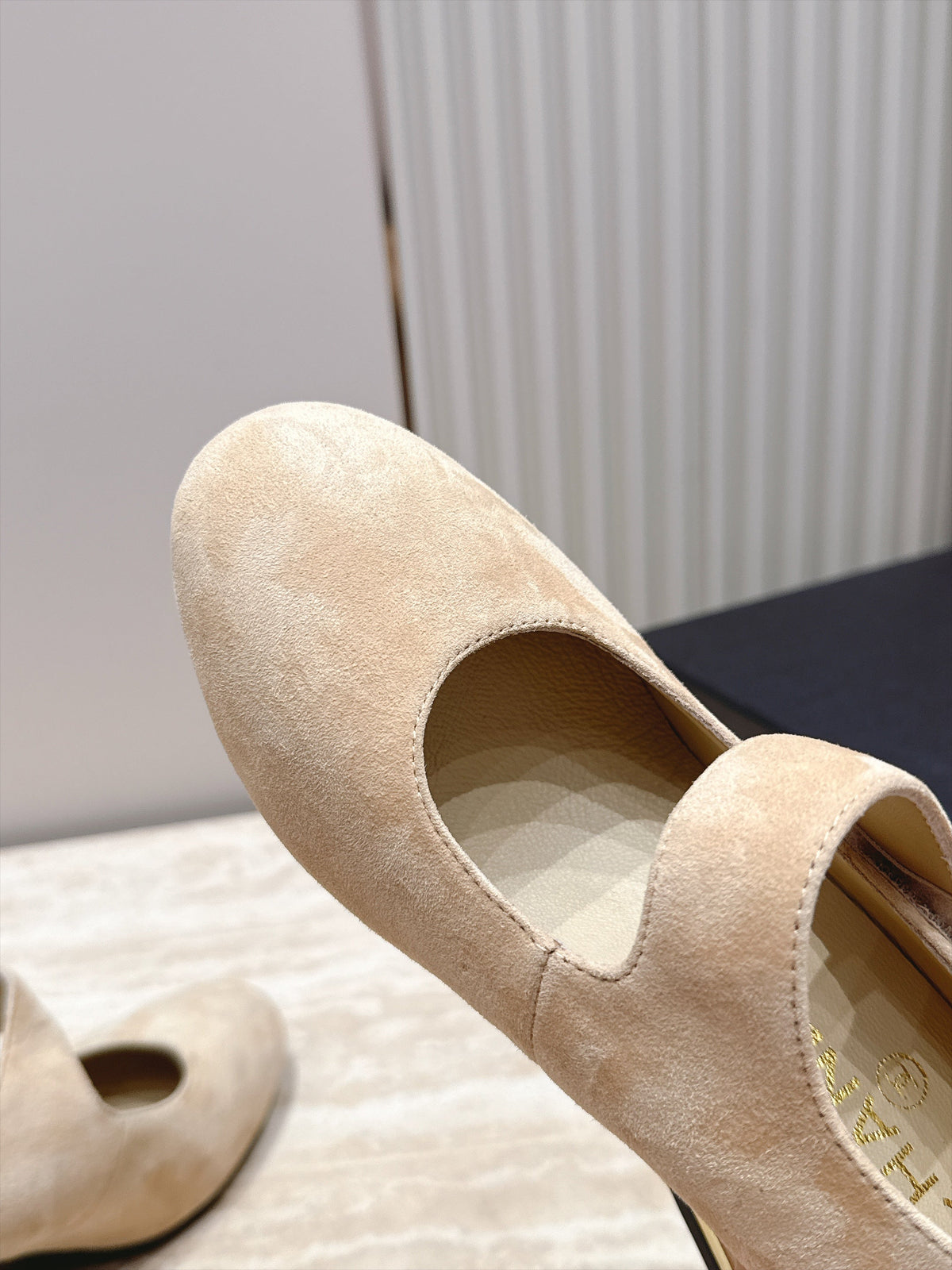 CC 26s Mary Jane Pumps 6cm Beige Suede 121621