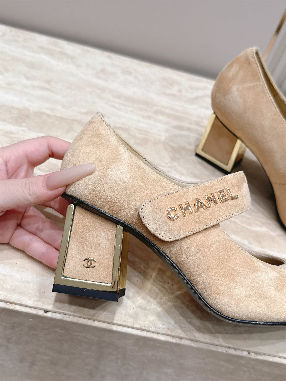 CC 26s Mary Jane Pumps 6cm Beige Suede 121621