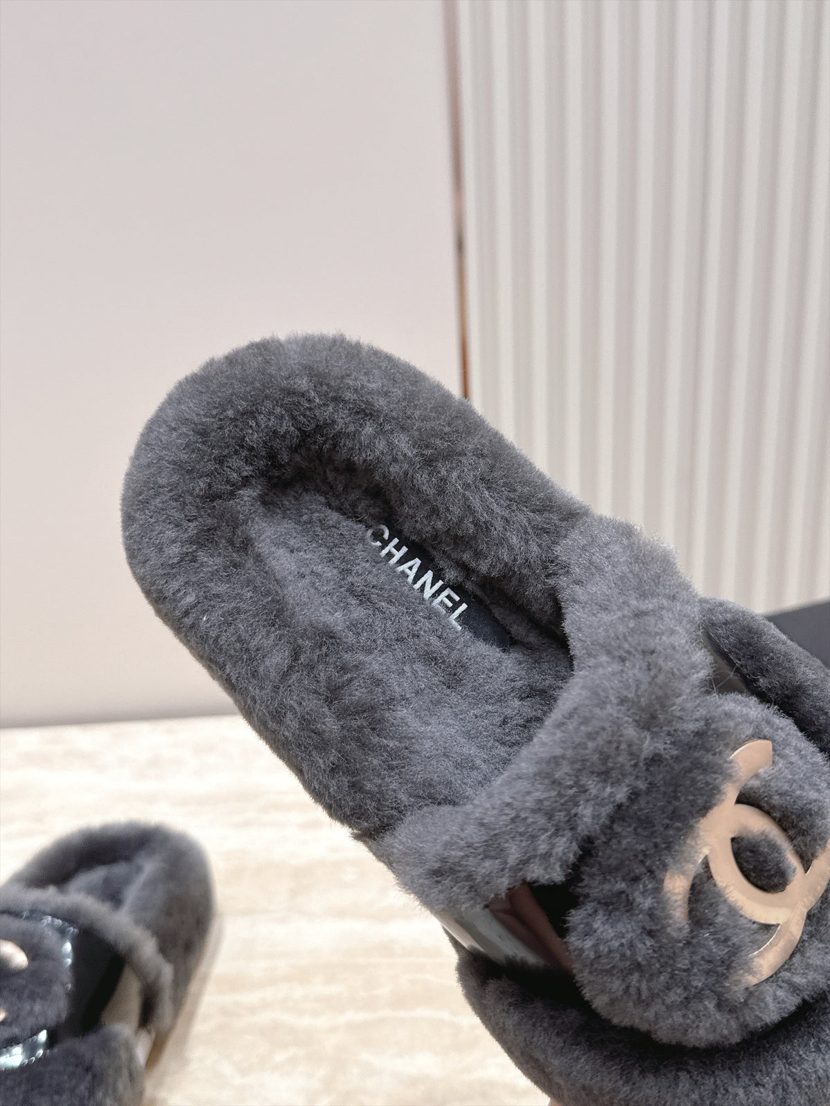 CC 26s Shearling Slides 2cm Dark Grey Fur 121629