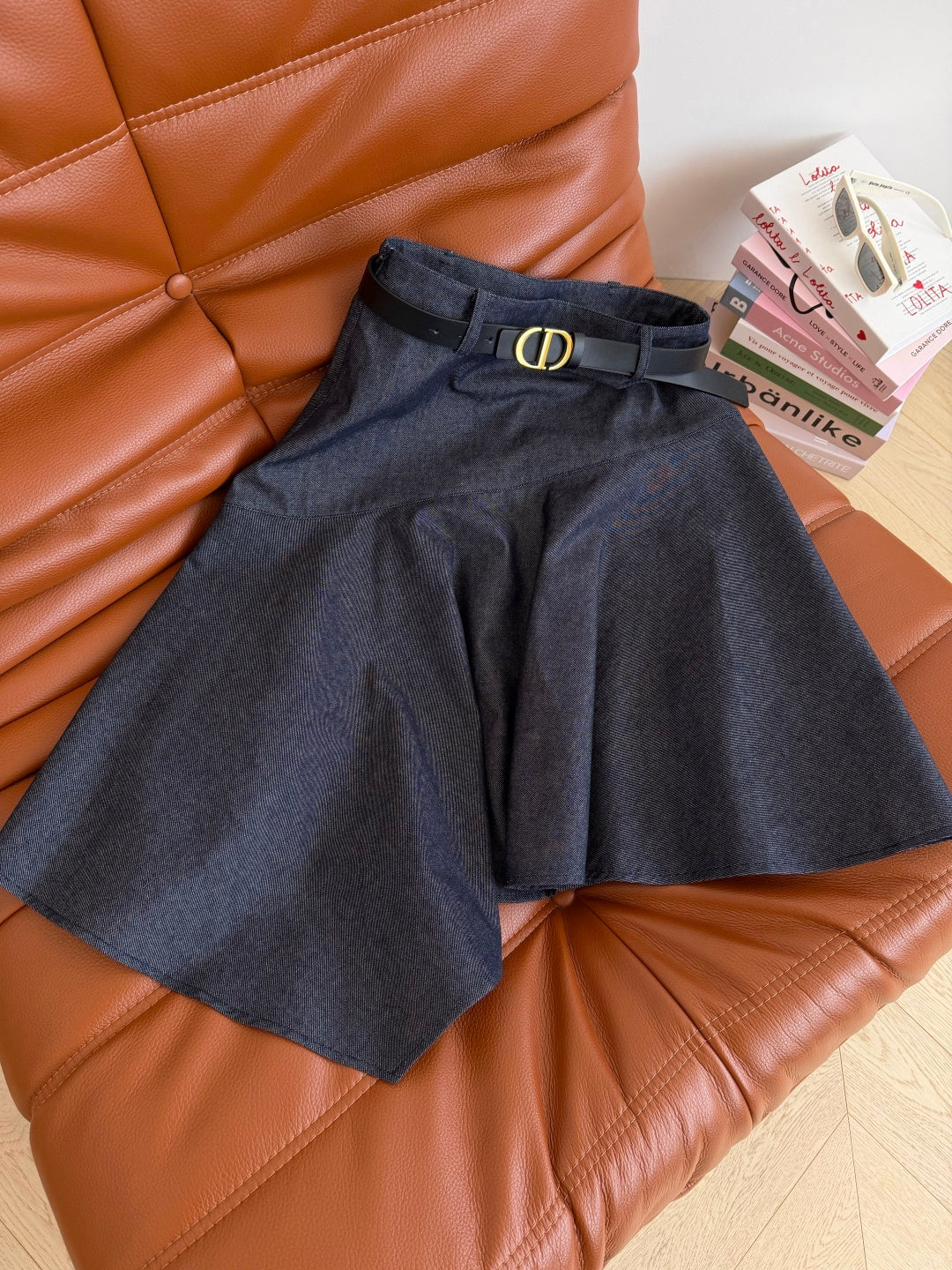 CD 26s Belt-Embellished Midi Skirt Denim 396090