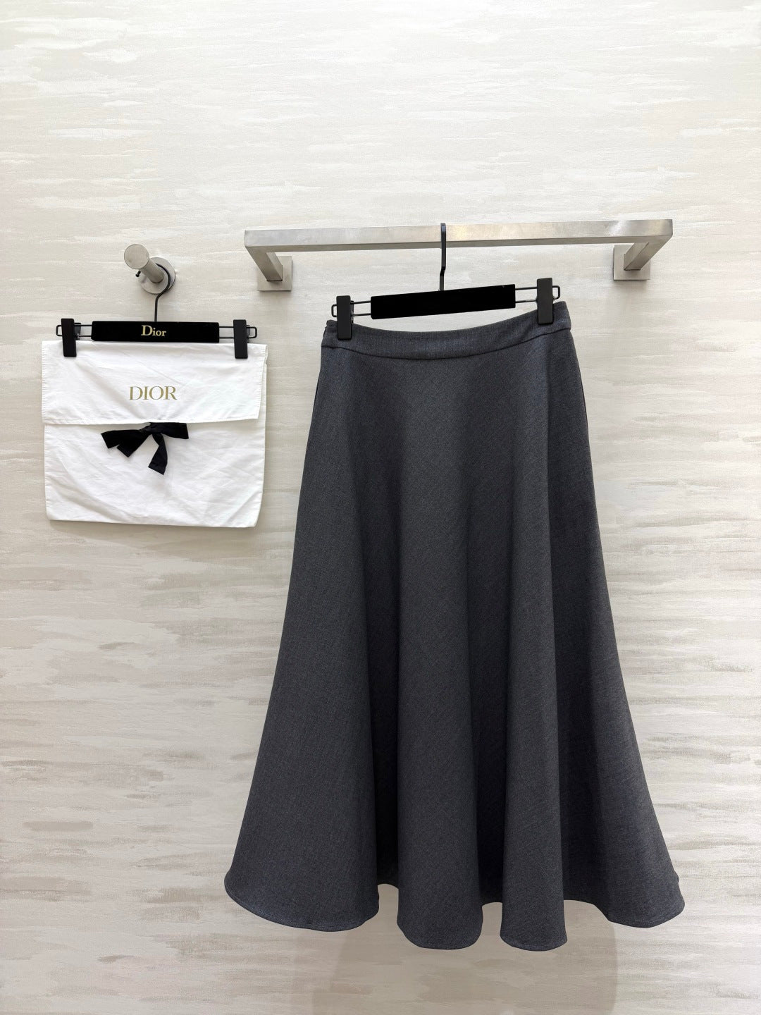 CD Mid-Length Skirt Black Wool Silk 394144