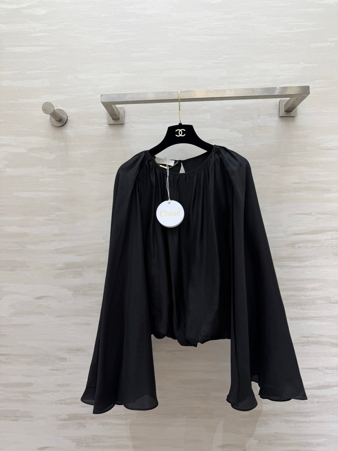 Chloé Wide-Sleeved Pleated Top Black 397033
