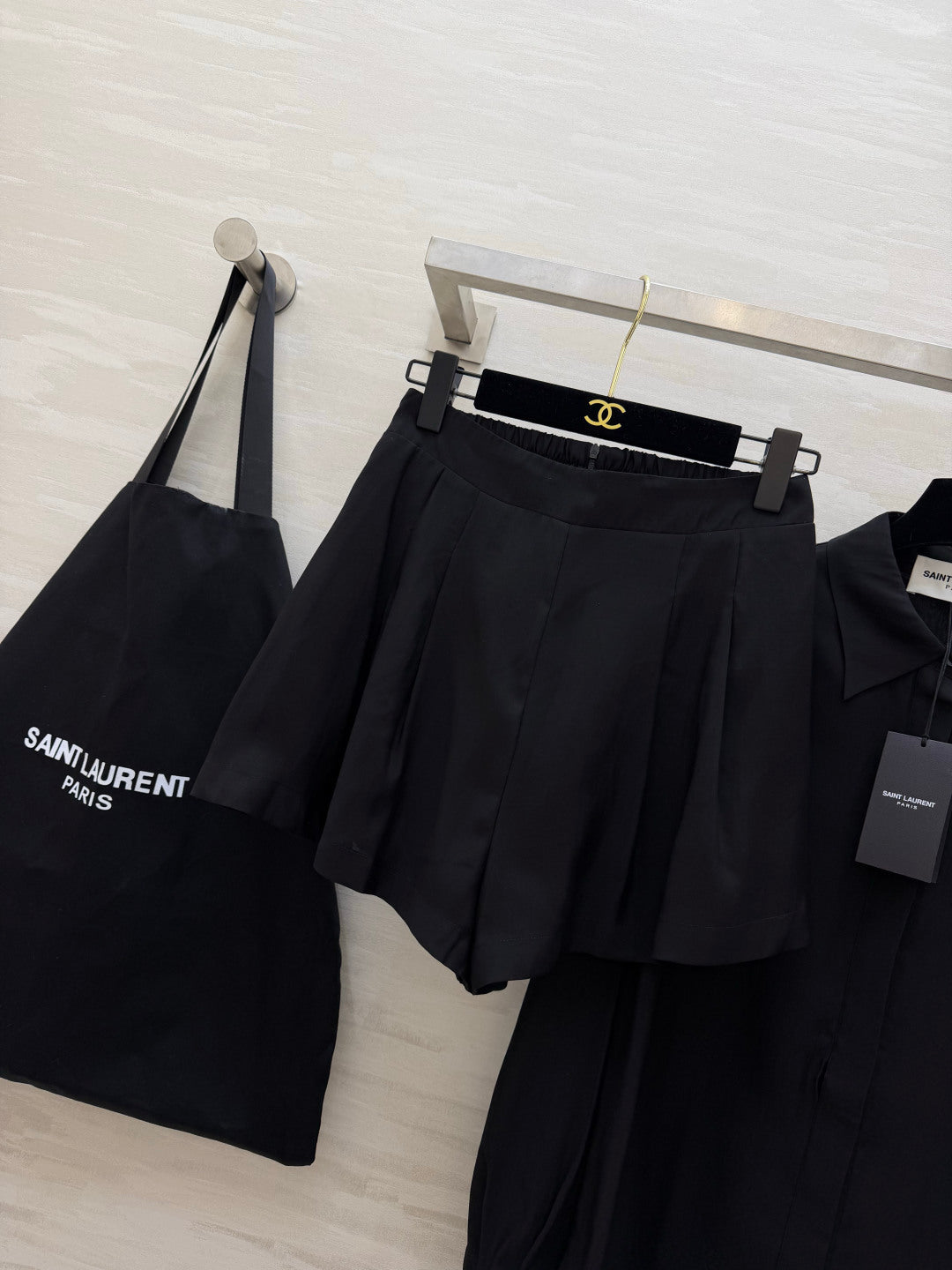 YSL 26s Long-Sleeved Silk Shirt Set Black398906