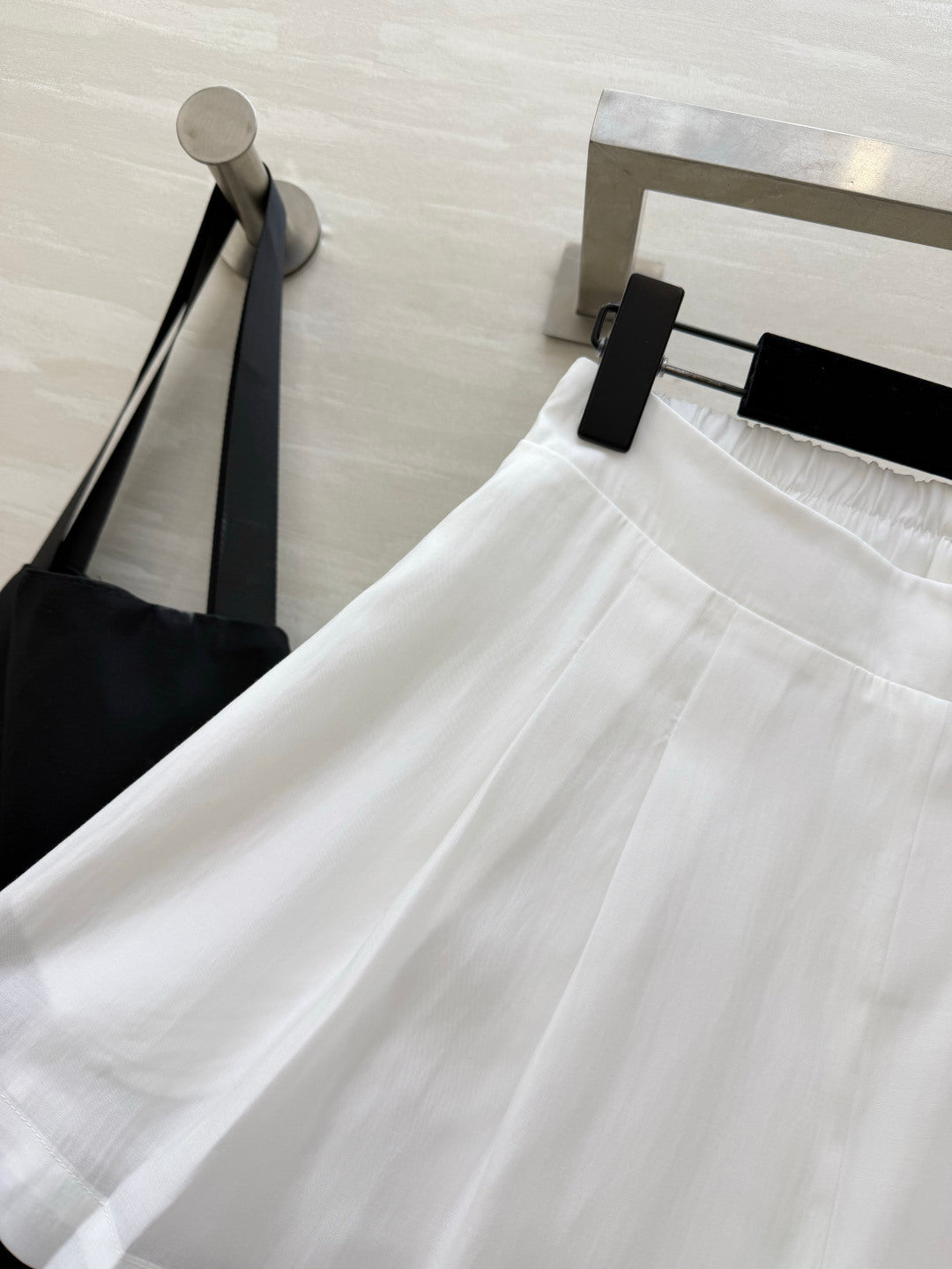 YSL 26s Long-Sleeved Silk Shirt Set White 398905