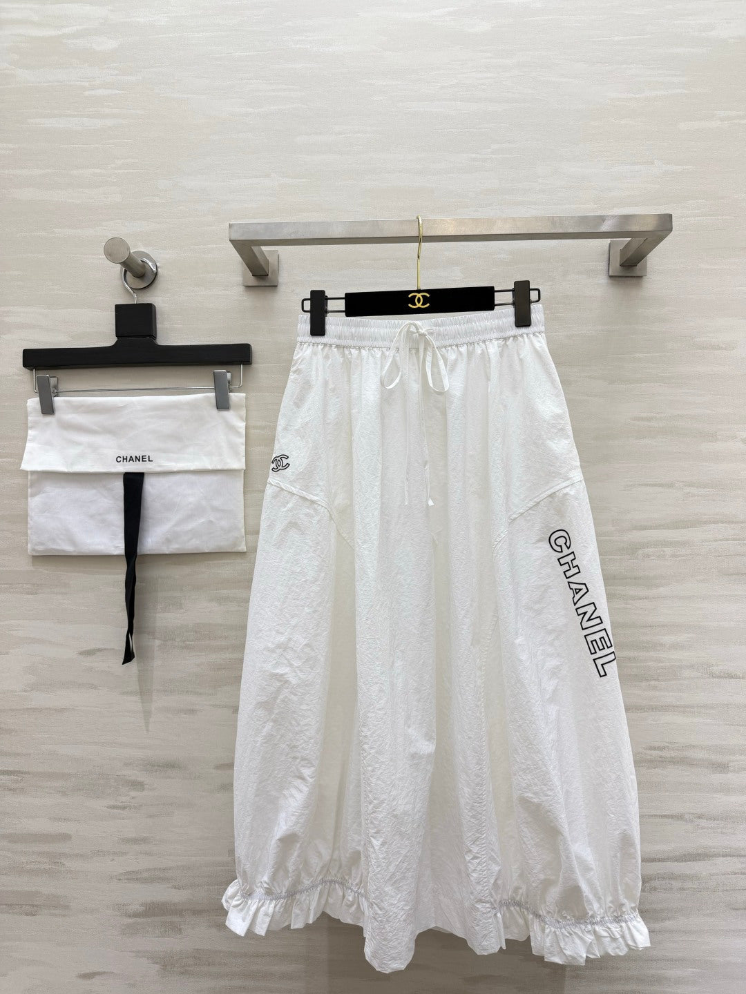 CC 26s Tulip Midi Skirt White Linen 398834
