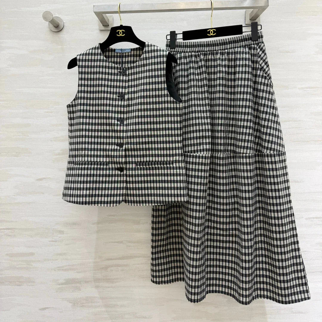 Prada 2026 Vest shirt And Midi Skirt Set Black Cotton 403394
