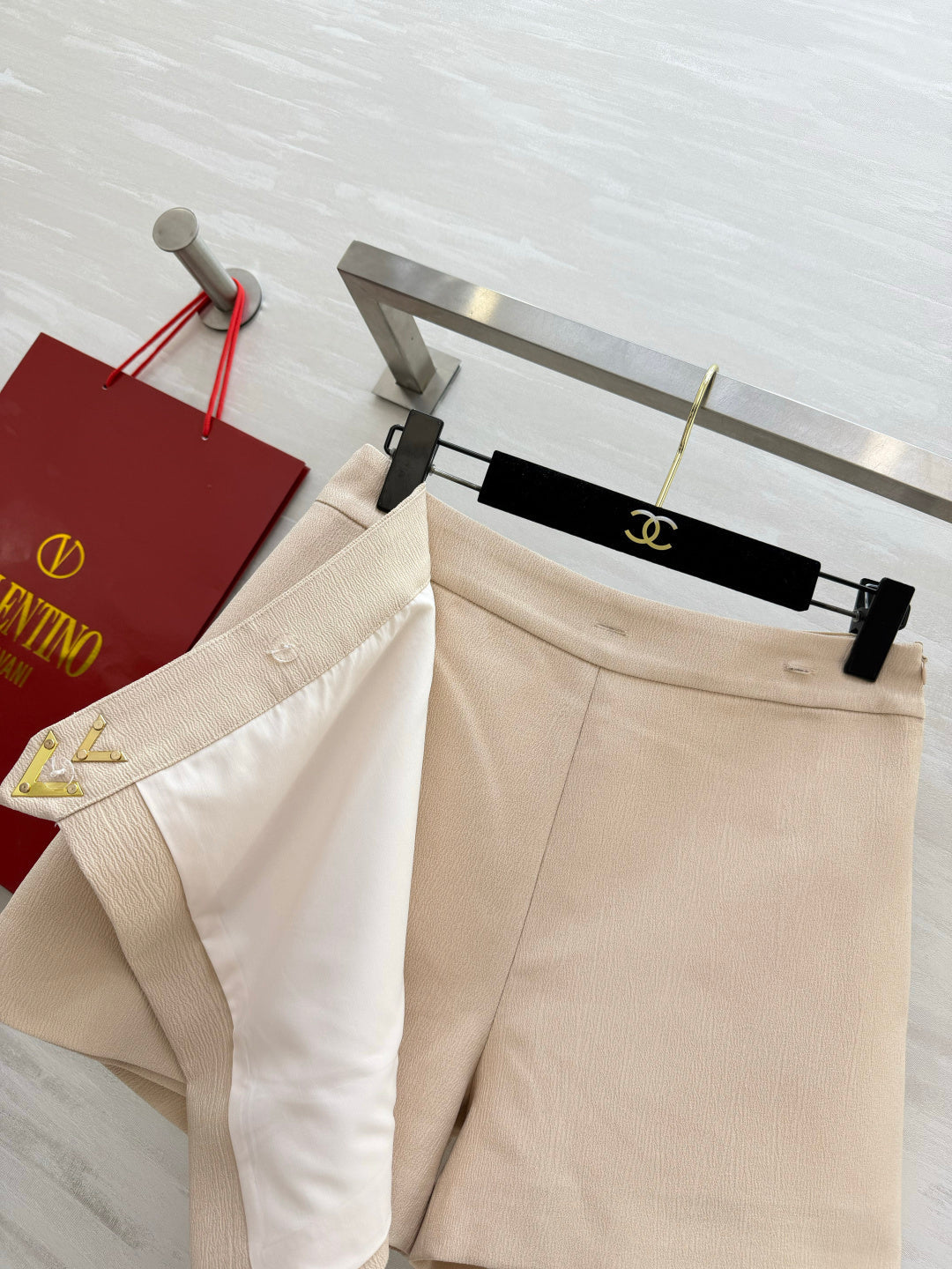 Valentino 26s Vlogo-Detail Wrap Mini Skirt Apricot Wool 416026