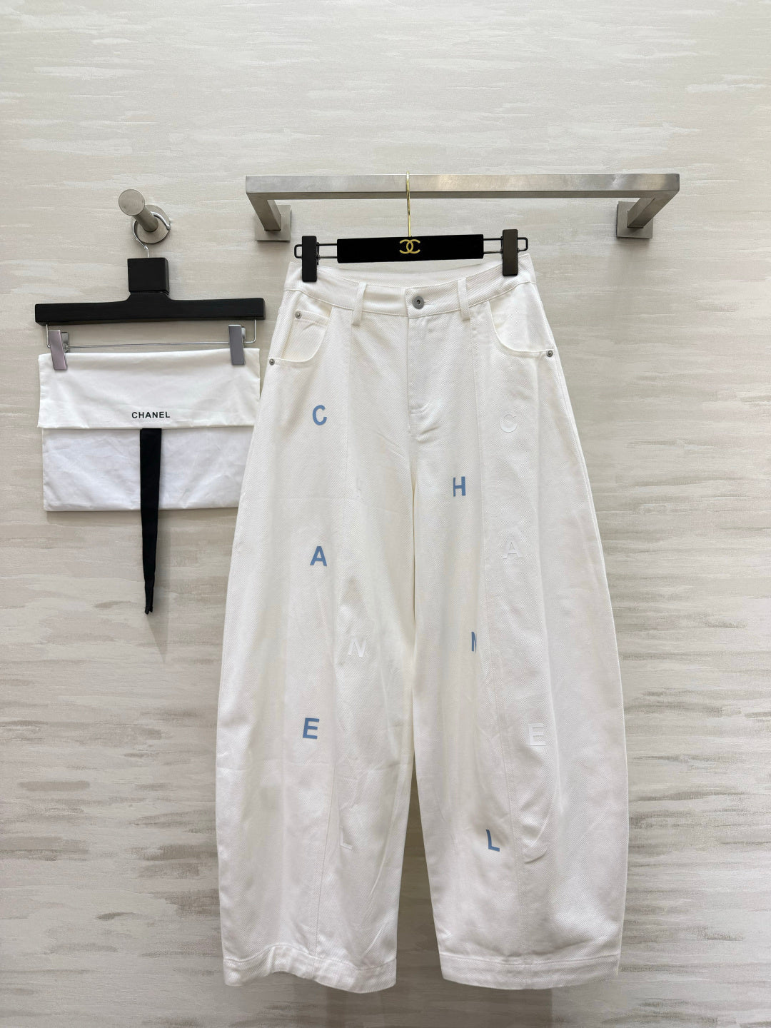 CC 26s Letter Embroidery Wide-Leg Pants White Cotton 415961