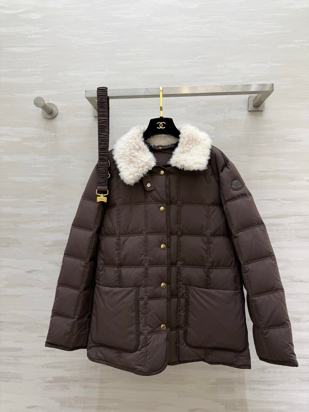 Moncler 26s Puffer Jacket Brown White Shearling Collar Belt 427374