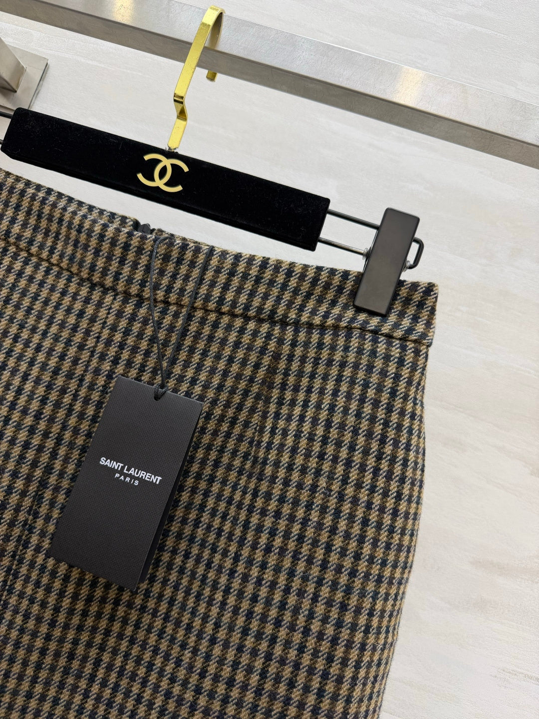 YSL 26s Houndstooth Front-Slit Wool Pencil Skirt Taupe 438810