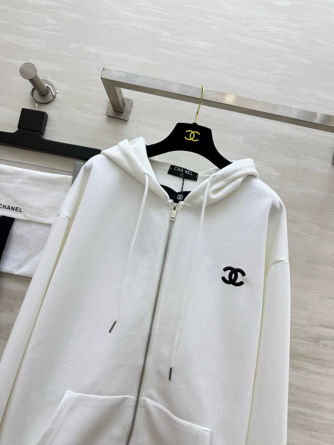 CC 26s Logo Zip Hoodie White Cotton 441633