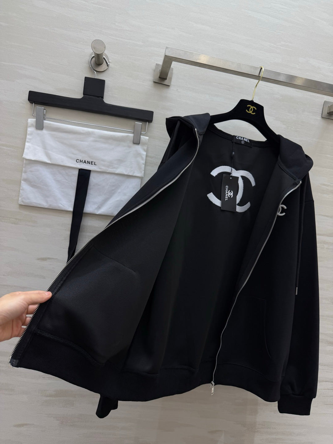 CC 26s Logo Zip Hoodie Black Cotton J4592A8