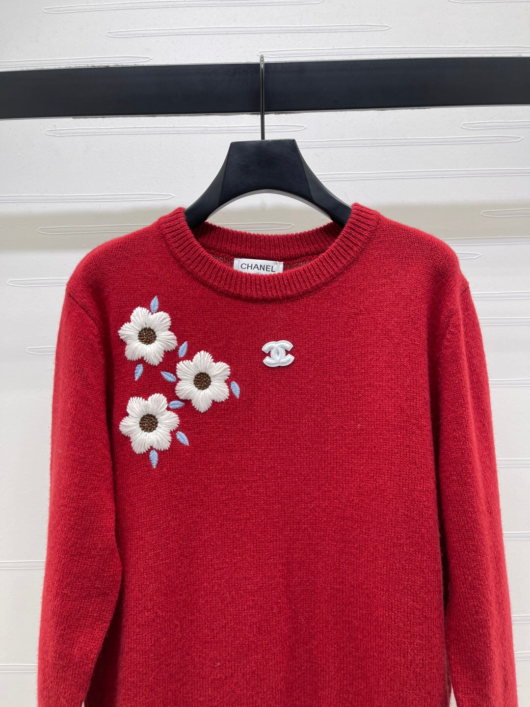 Chanel Floral Patterns Red Sweater Embroidered 340997
