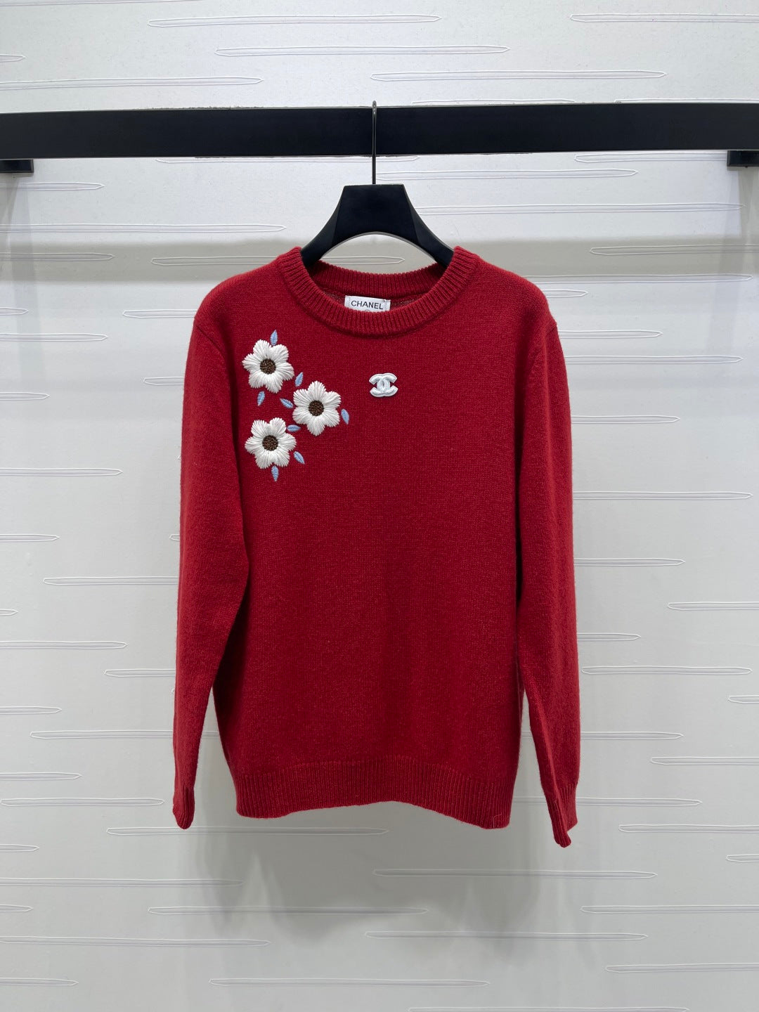 Chanel Floral Patterns Red Sweater Embroidered 340997