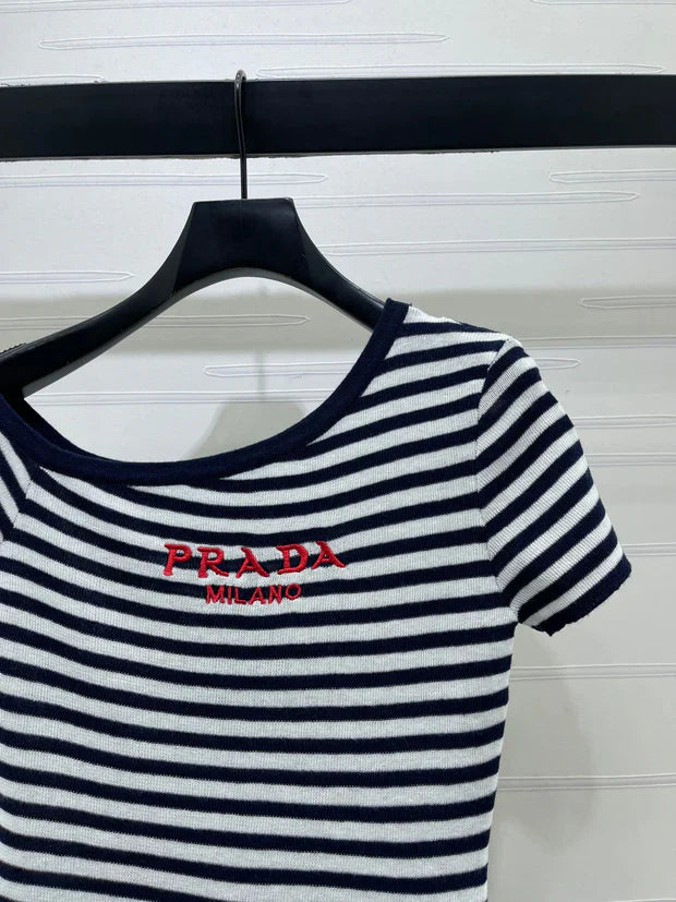 Prada 2026 One-shoulder Knit Short-sleeved Top Cotton 391450