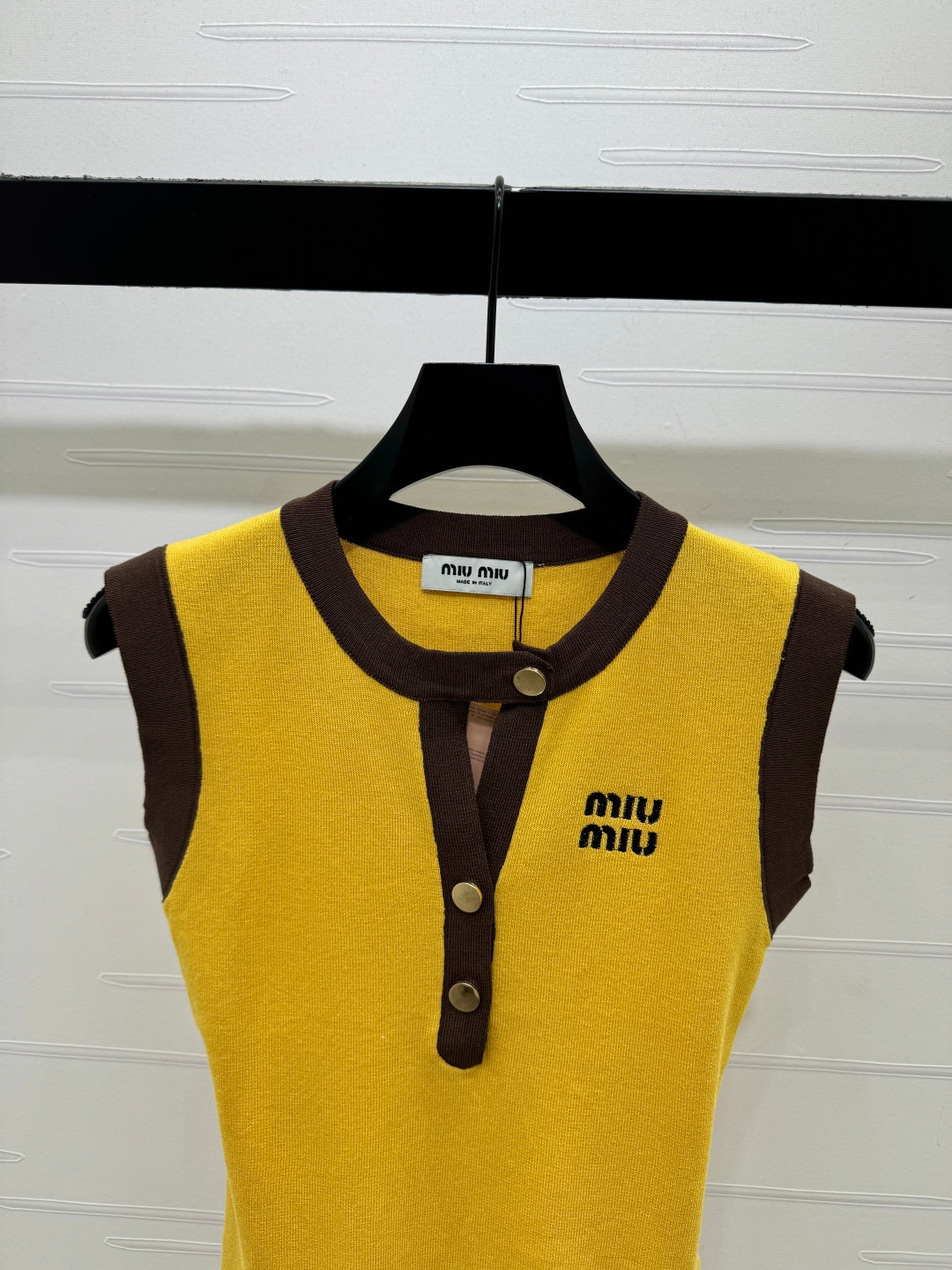 Miu Letter Embroidered Vest Black Yellow Polyester 382106