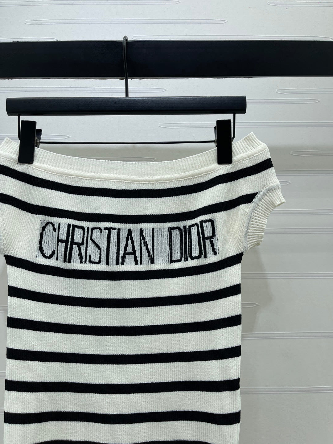 CD Knit Short-Sleeved Sweater Black Cream Wool Cashmere 380758