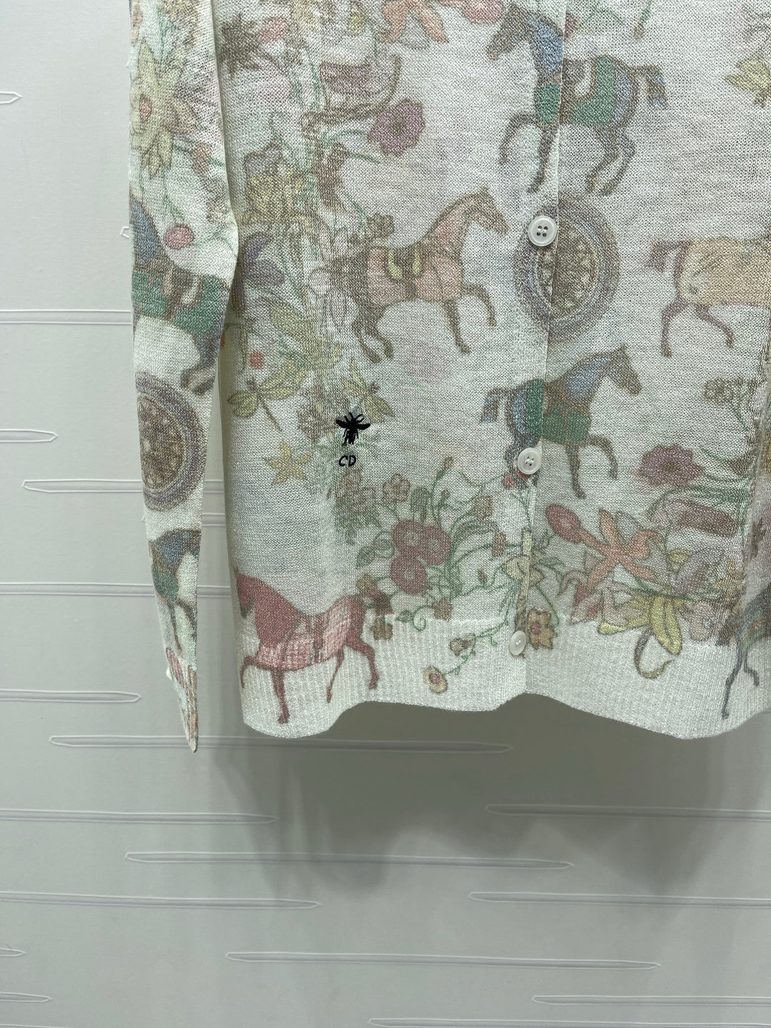 CD Long-Sleeved Top Floral Animal Pattern Cream Cotton 380760