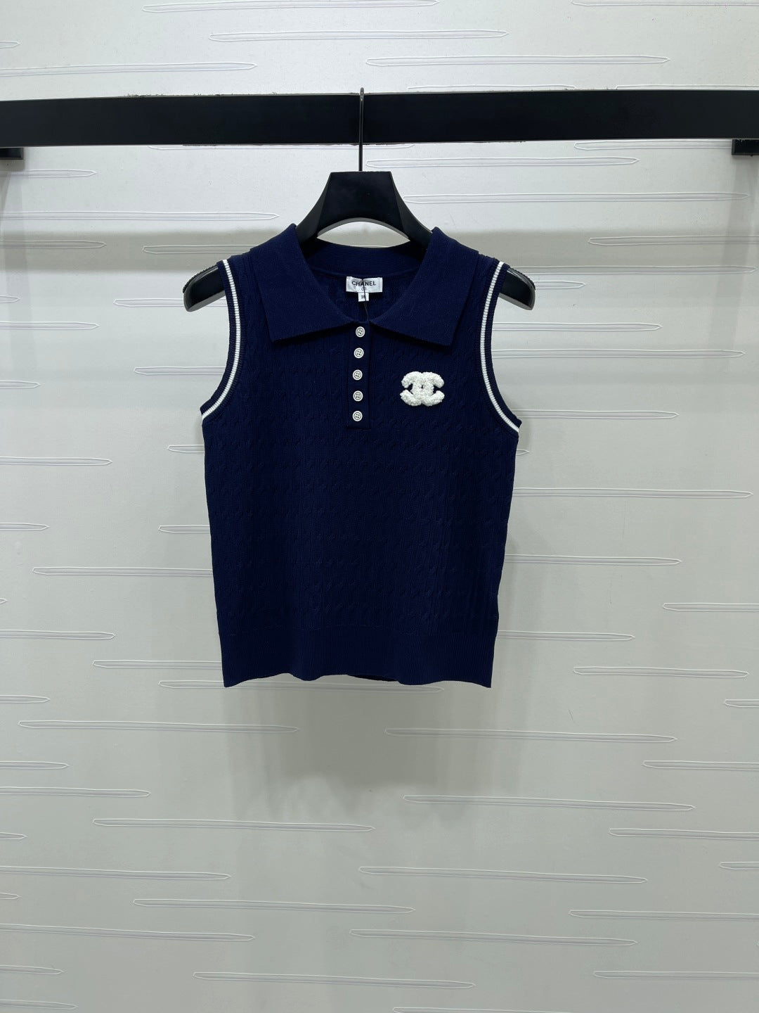 CC 26s Collared Knitted Vest Dark Blue Wool Nylon 382090
