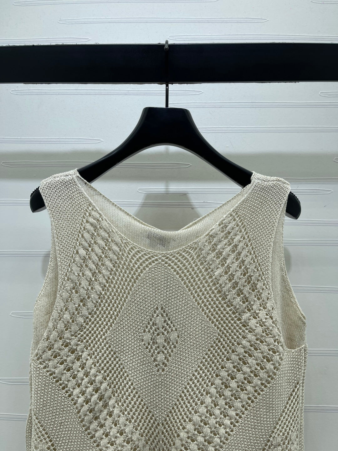 CC V-Neck Tanks Tencel 392672