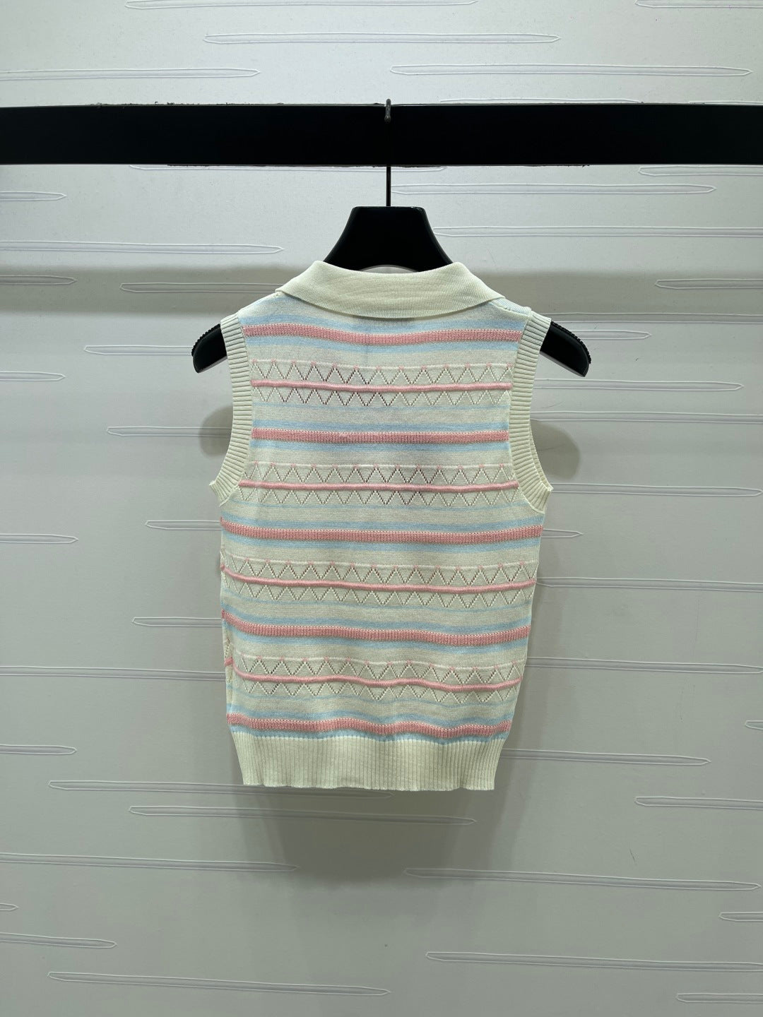 Miu 26s Collared Knit Vest Cream Wool Acrylic Nylon 401599