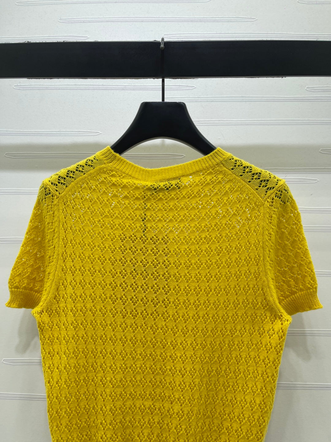 Miu 26s Neck Knit Short-Sleeved Top Yellow Wool 410768