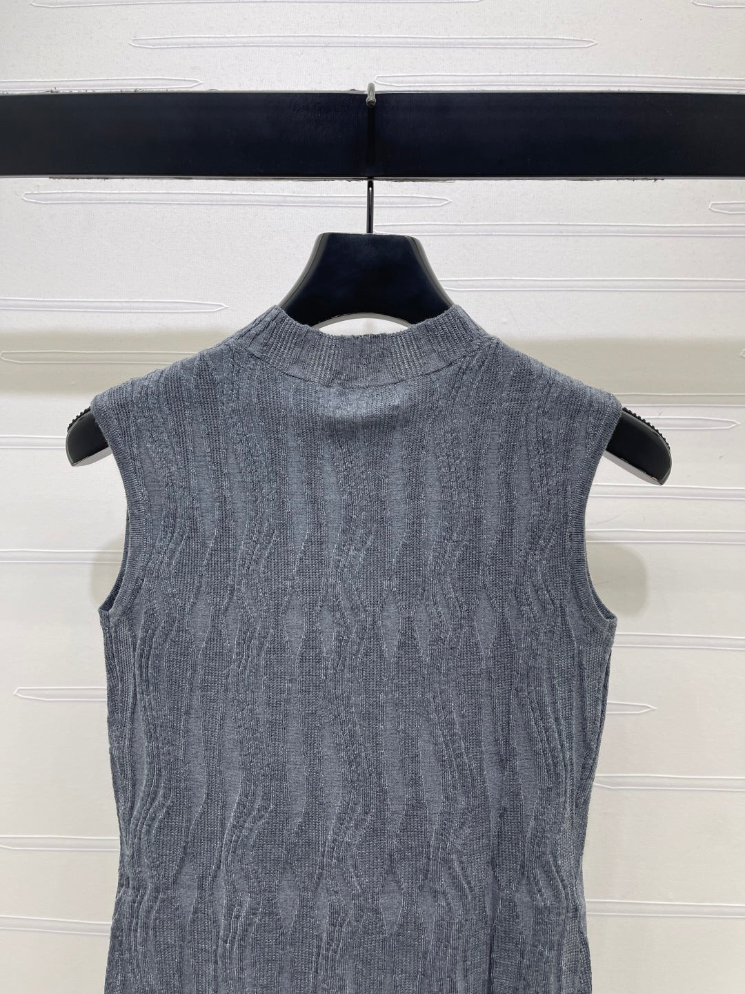 CC 26s High-Neck Rhinestone Knit Vest Grey Wool 410771