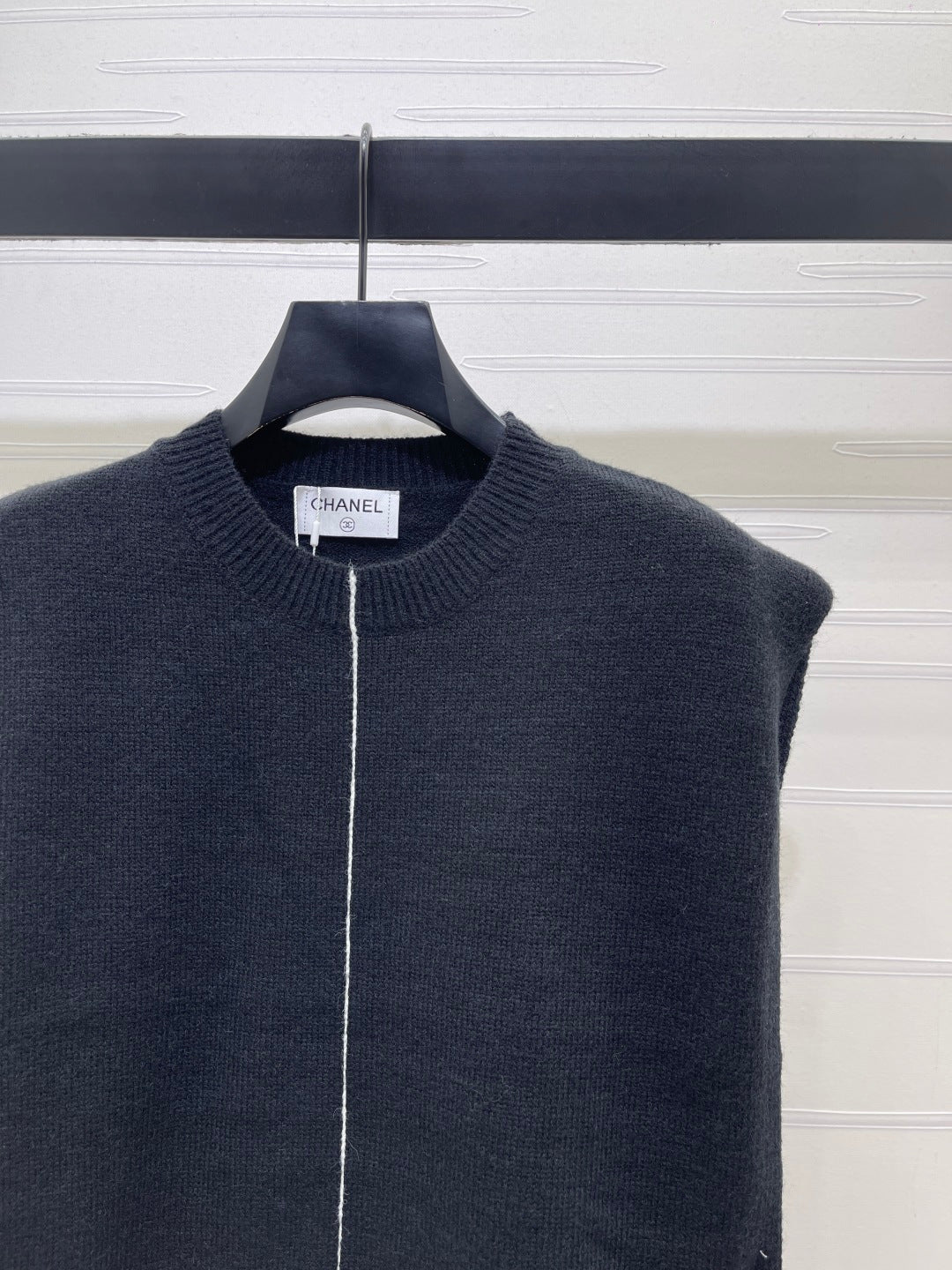 Chanel 26s Contrast Knit Vest 1324