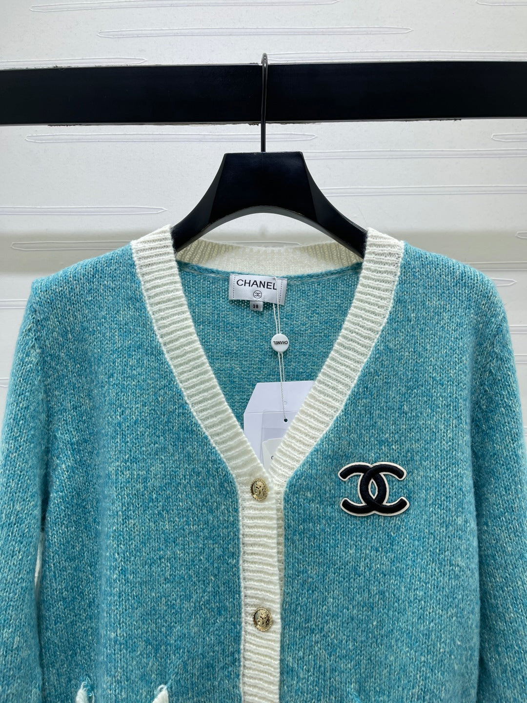 Chanel 26s Contrast Trim Wool Silk Cardigan 439837