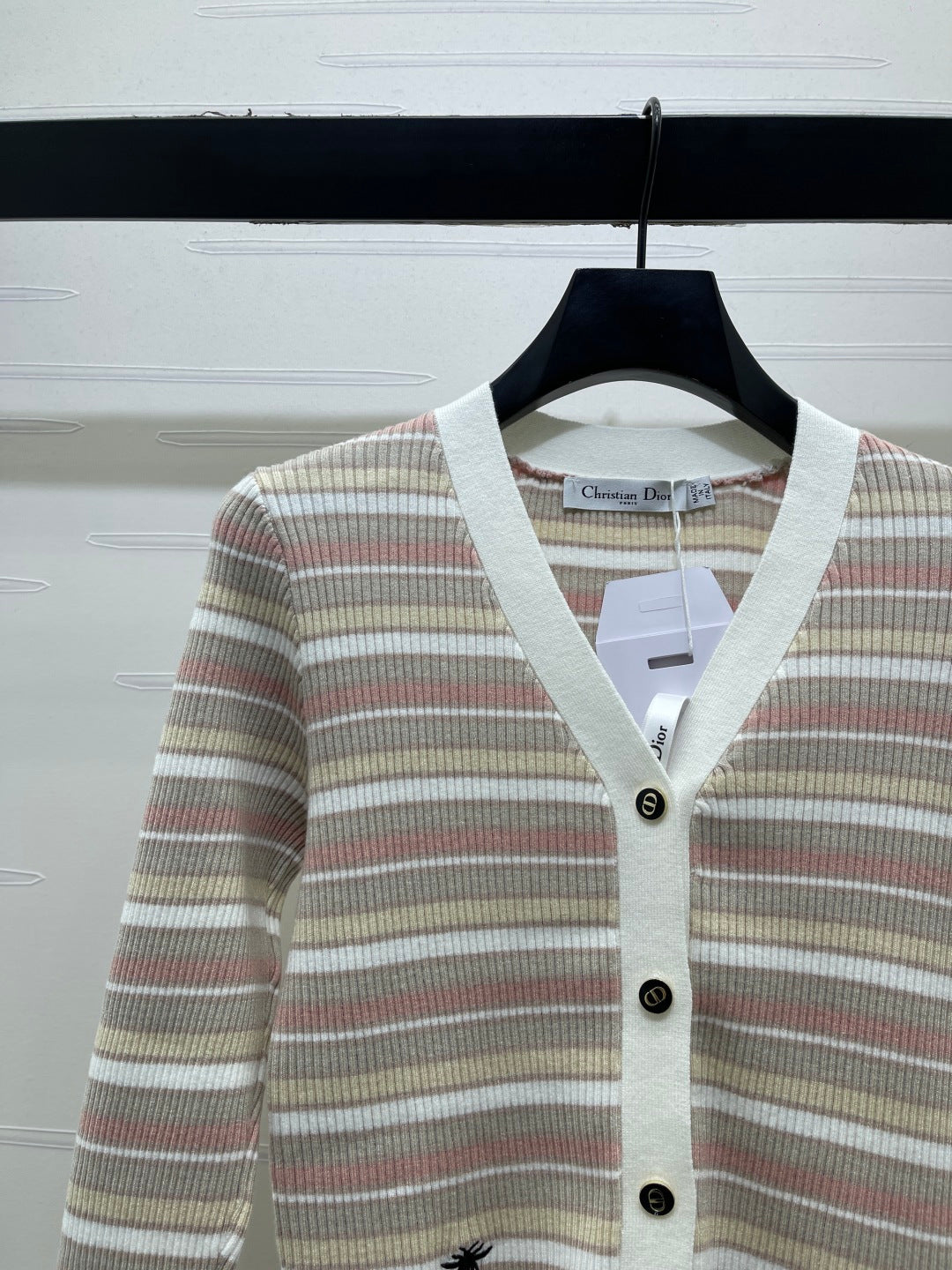 CD 26s Cardigan Beige Multi Striped Knit 446566