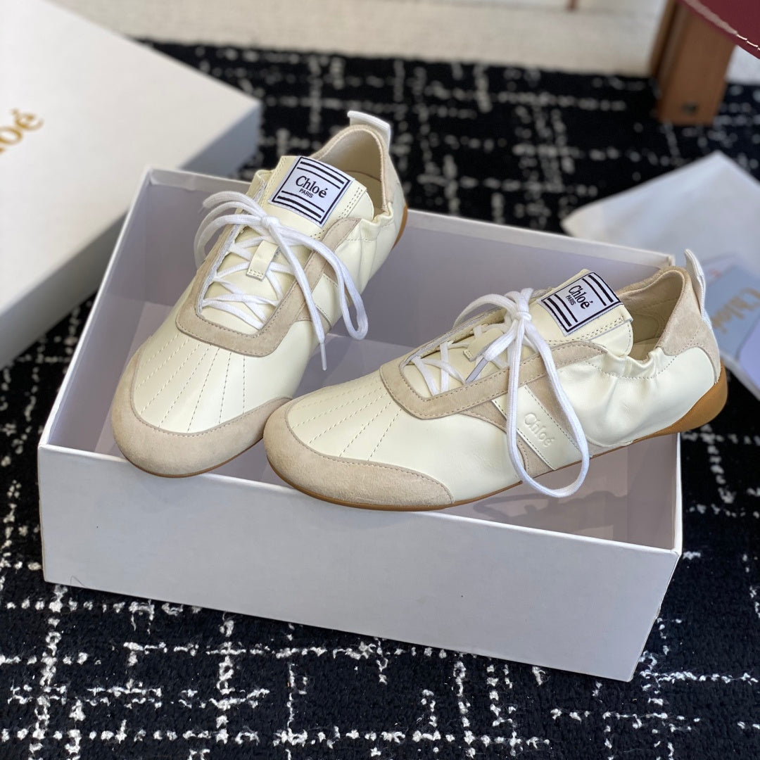 Chloé Kick Sneakers Cream  Suede Lambskin 862647