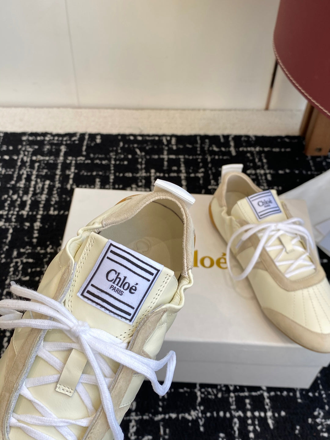 Chloé Kick Sneakers Cream  Suede Lambskin 862647