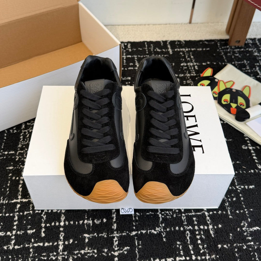 Loewe 26s Flow Runner Sneaker In Black Suede And Lambskin